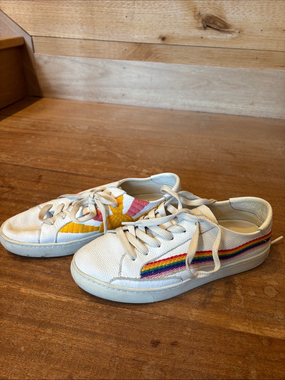 Soludos White Leather Sneakers with Rainbow Stripe Accent